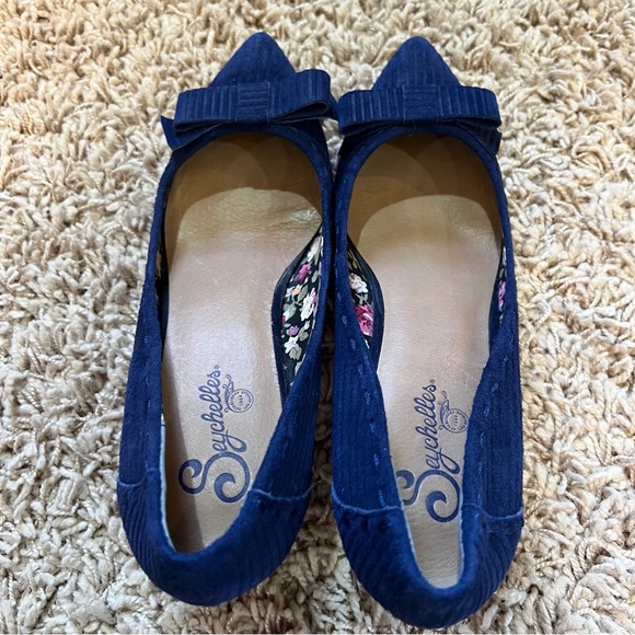 Seychelles Leather Kitten Heel Navy Blue Bow Pointed-Toe Shoes, size 8.5/9 GUC - Picture 4 of 8